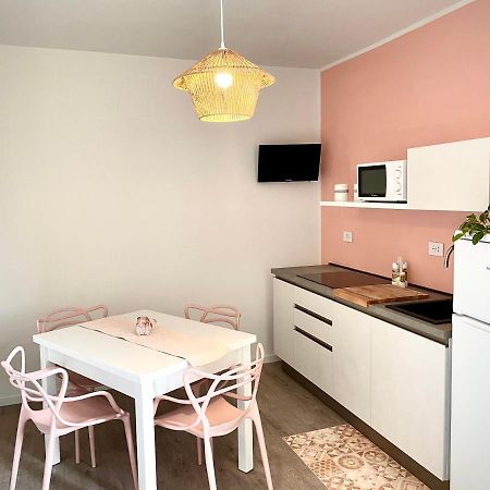 Appartamento Rosa Pacengo Di Lazise エクステリア 写真