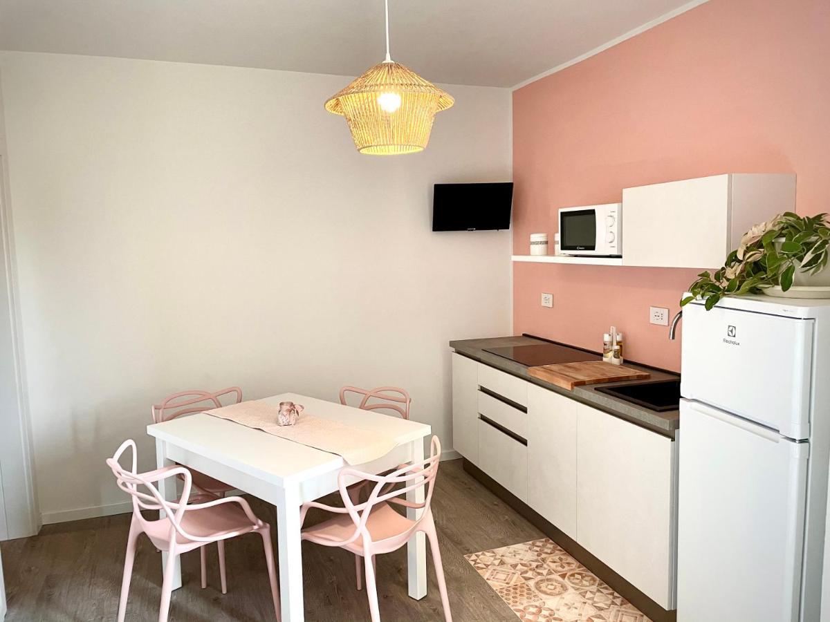 Appartamento Rosa Pacengo Di Lazise エクステリア 写真